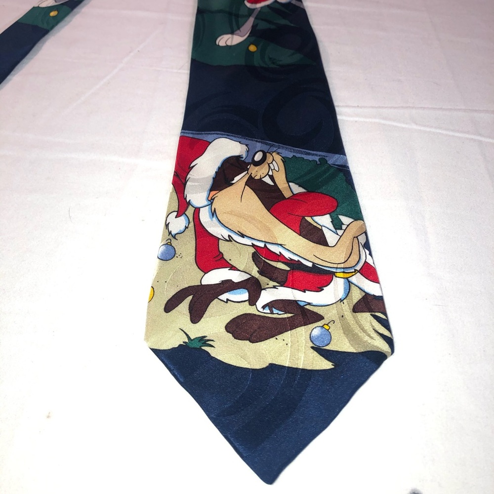 VINTAGE 1995 Men’s Looney Tunes Christmas Tie - Picture 2 of 5